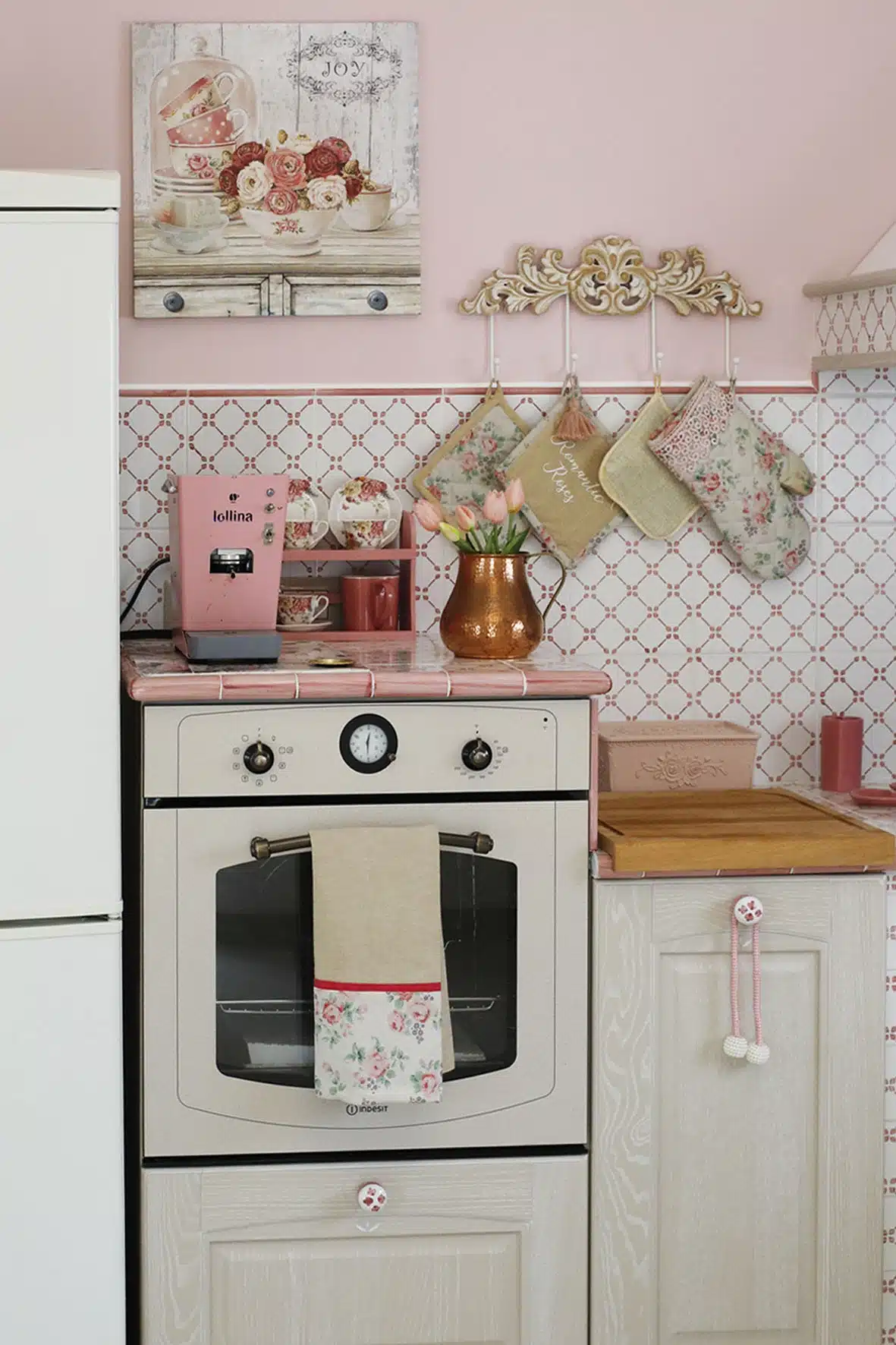 Incantevole e funzionale: una cucina su misura arredata in stile Country Chic 47