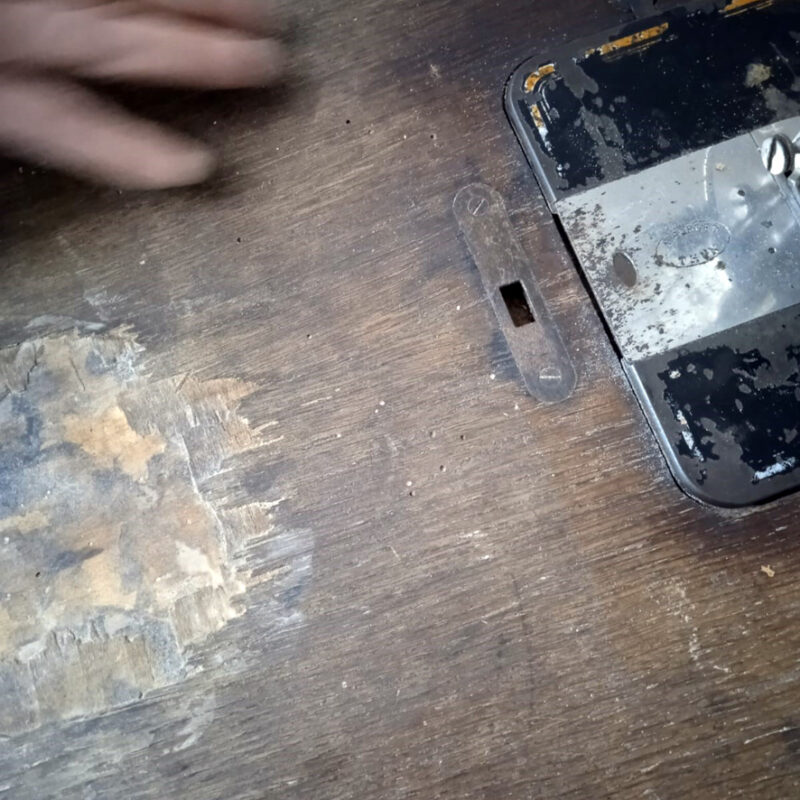 Il cuore che cuce ancora: il restauro della macchina da cucire della nonna 5 Il cuore che cuce ancora: il restauro della macchina da cucire della nonna 5