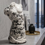 Busto Scultura Okinawa Monochrome Muse, Mauro Ferretti